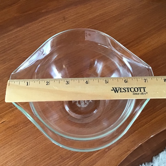 Pyrex Vintage 1.5 Pint Clear Glass Cinderella Mixing Bowl Handles USA - Picture 6 of 15